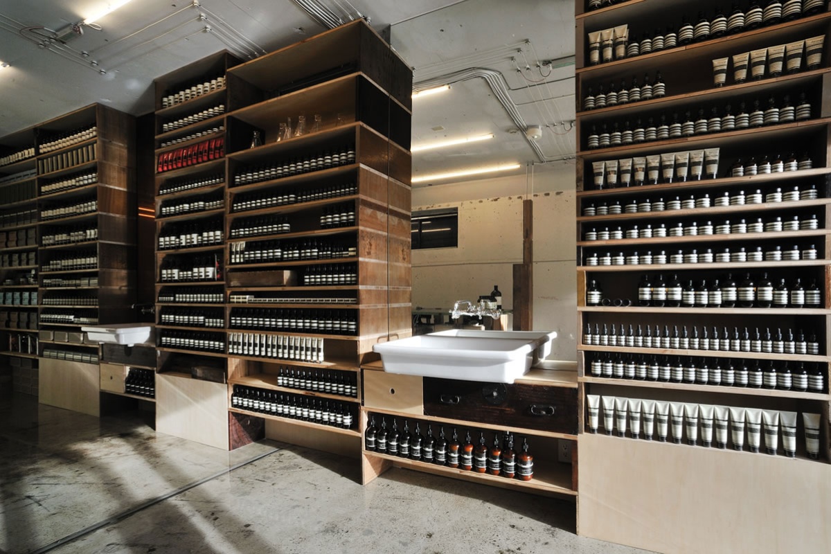 探索市場需求，精準(zhǔn)定位品牌